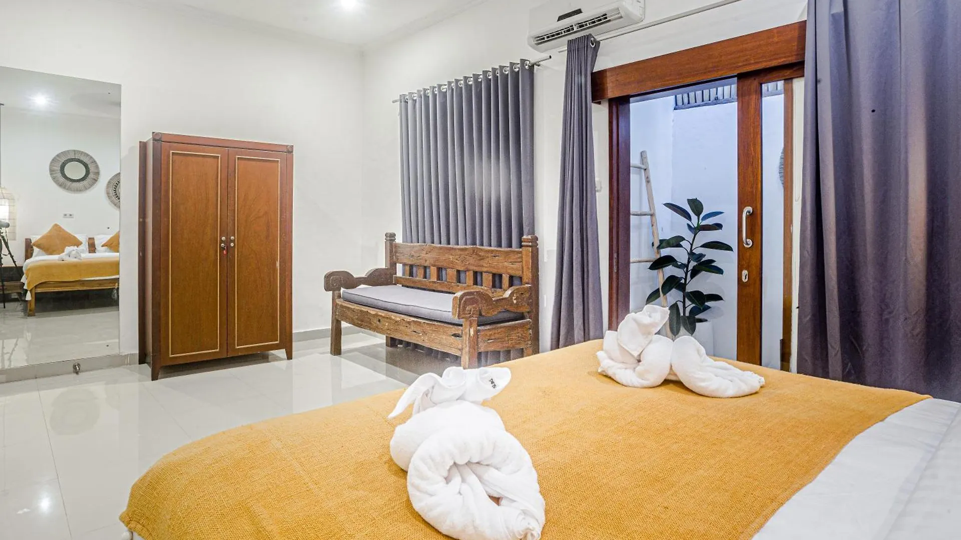 Villa Deba 4 By Bali Villa Solutions Seminyak