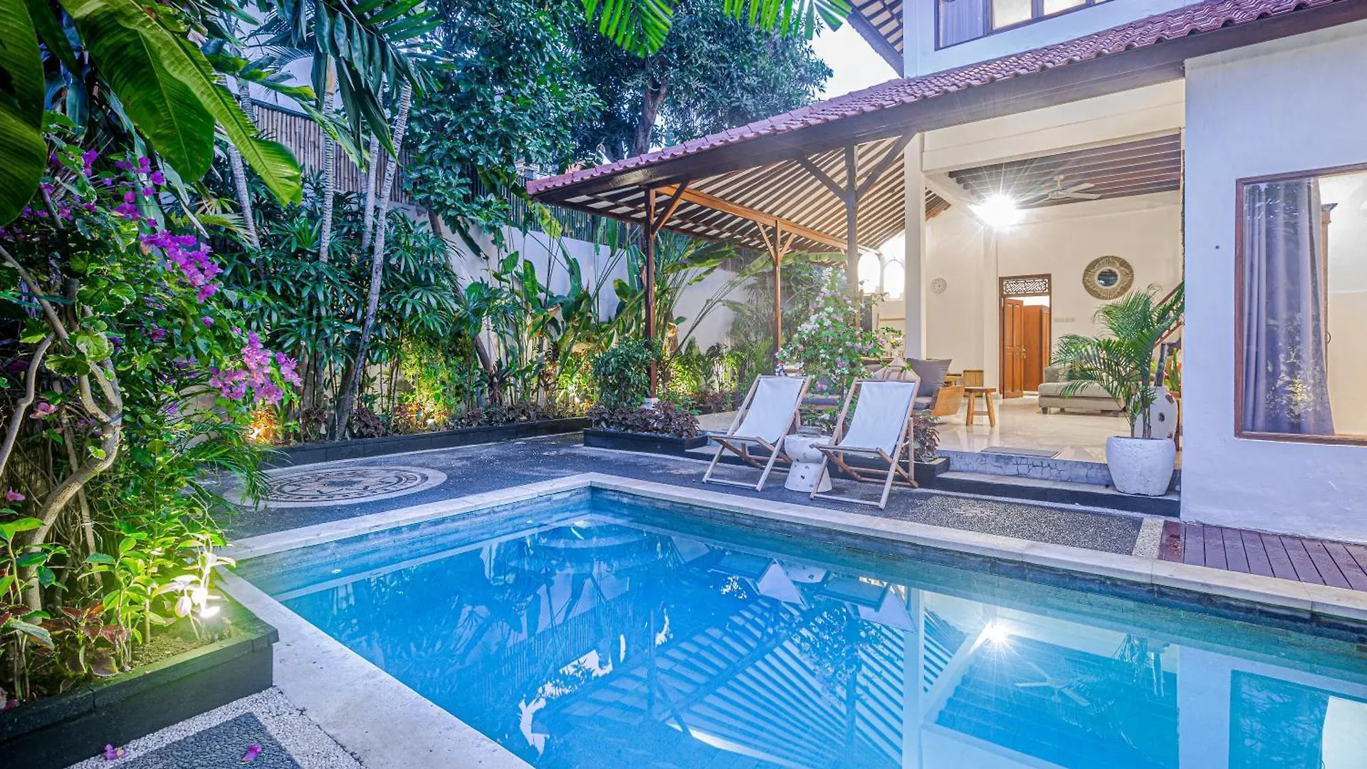 Villa Deba 4 By Bali Villa Solutions Seminyak