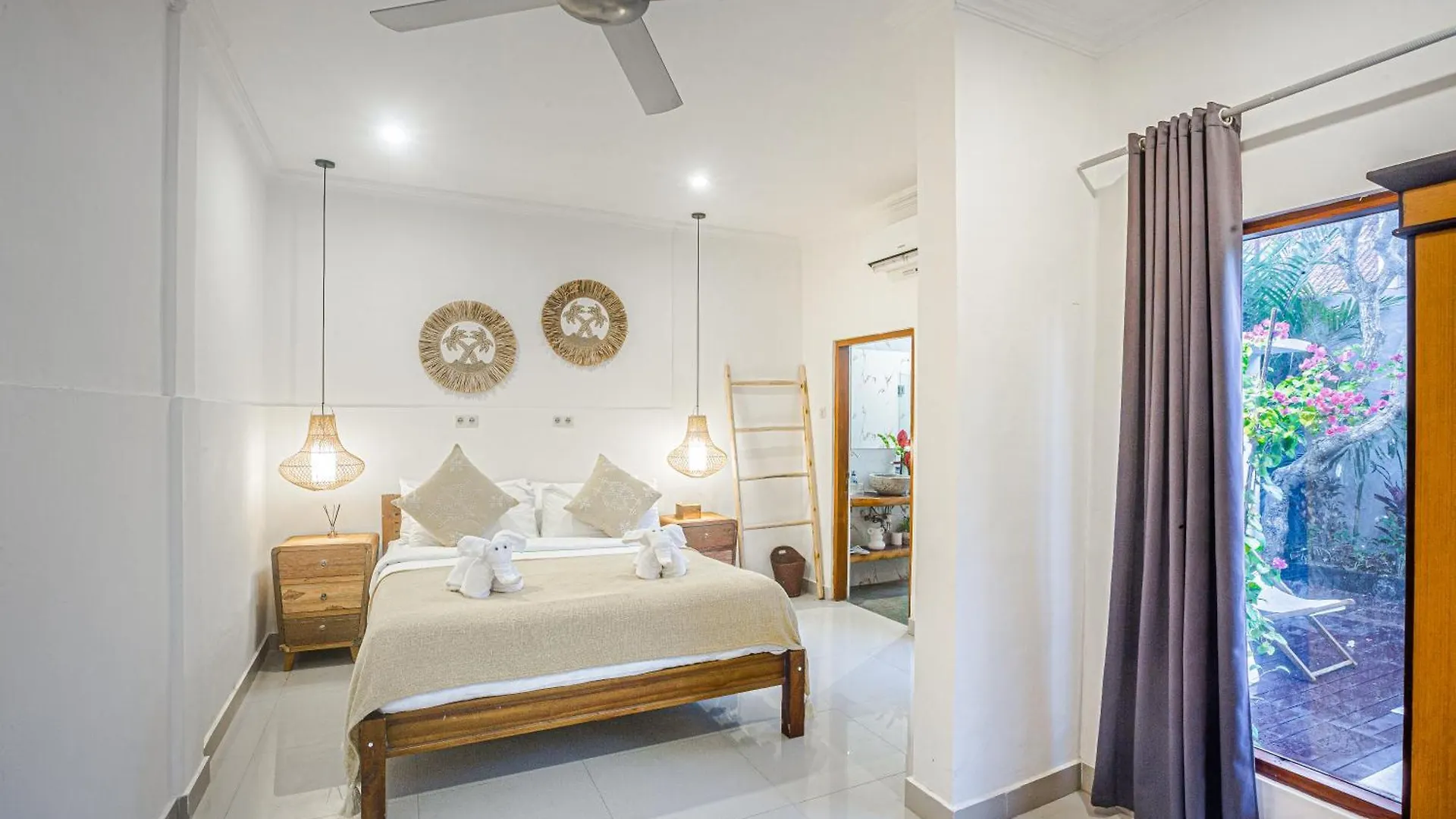 Villa Deba 4 By Bali Villa Solutions Seminyak