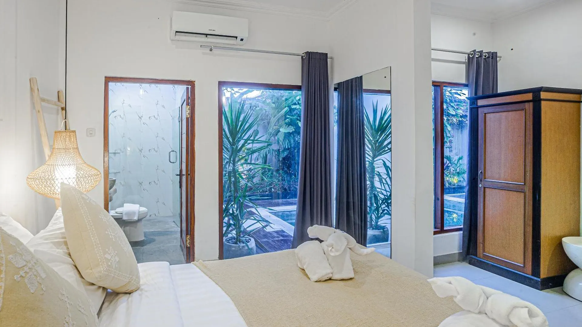 Villa Deba 4 By Bali Villa Solutions Seminyak