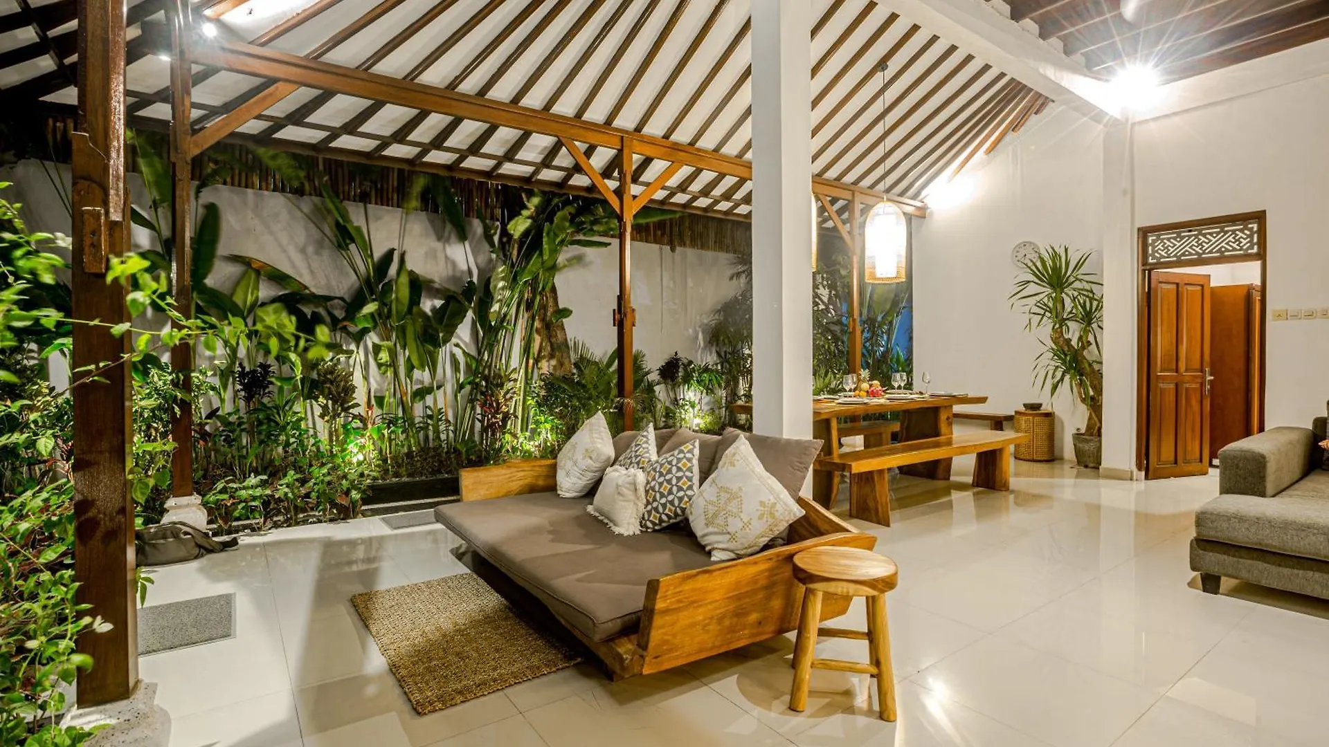 Villa Deba 4 By Bali Villa Solutions Seminyak  Indonesia