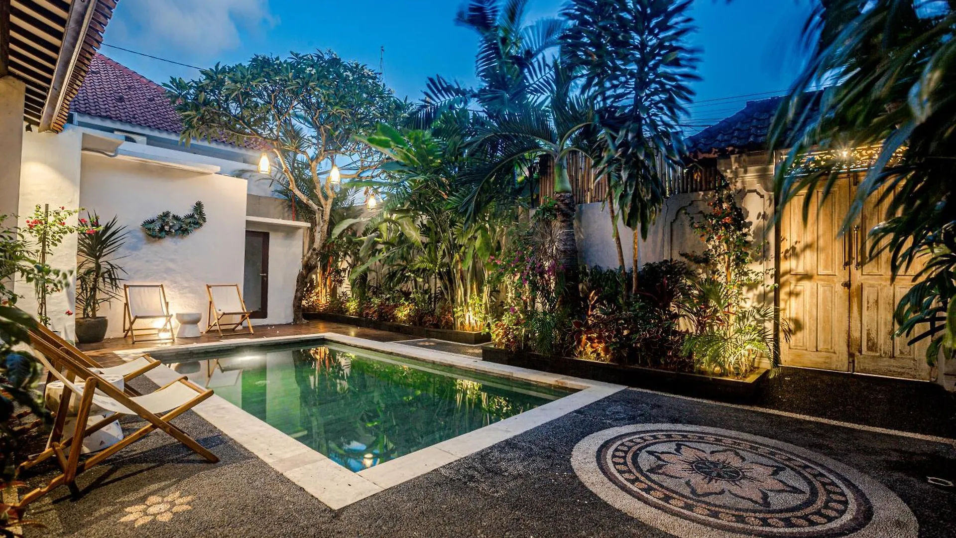 Villa Deba 4 By Bali Villa Solutions Seminyak